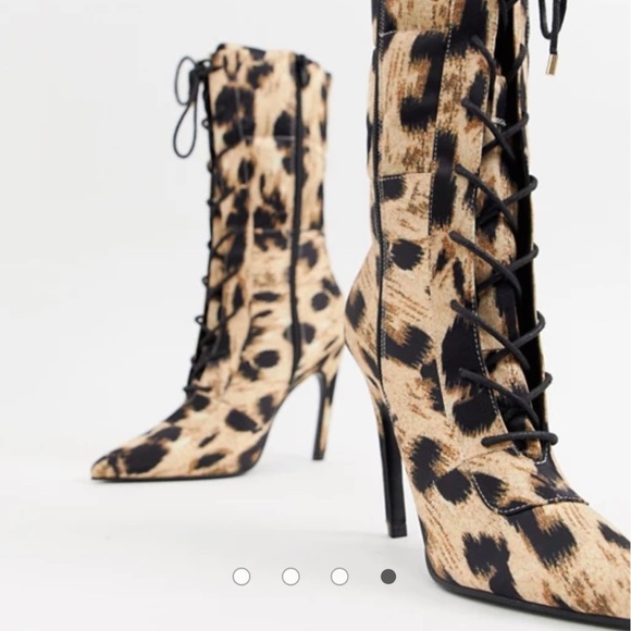 ASOS X LAQUAN SMITH Leopard padded ankle boot - Picture 2 of 11
